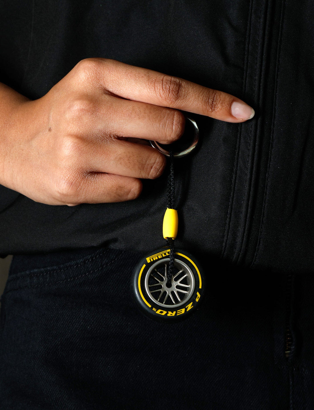 Llavero Pirelli Tyre Keyring